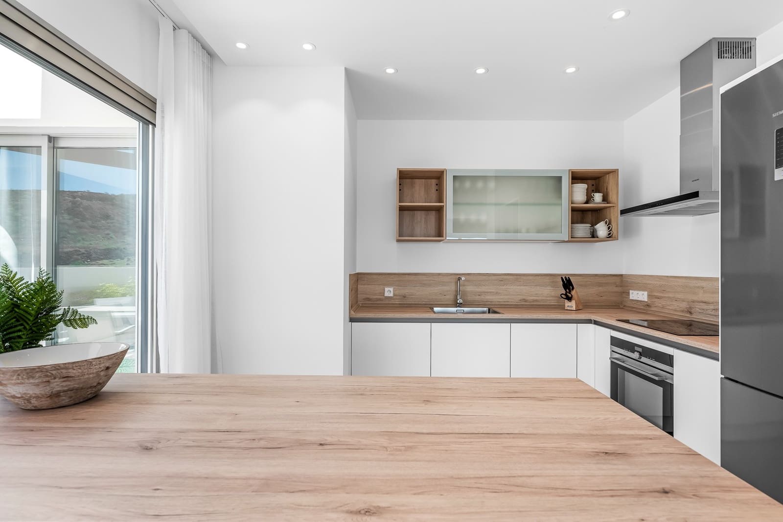 3 slaapkamer Appartement te koop in Palm-Mar met zwembad - € 795.000 (Ref: 9378032)