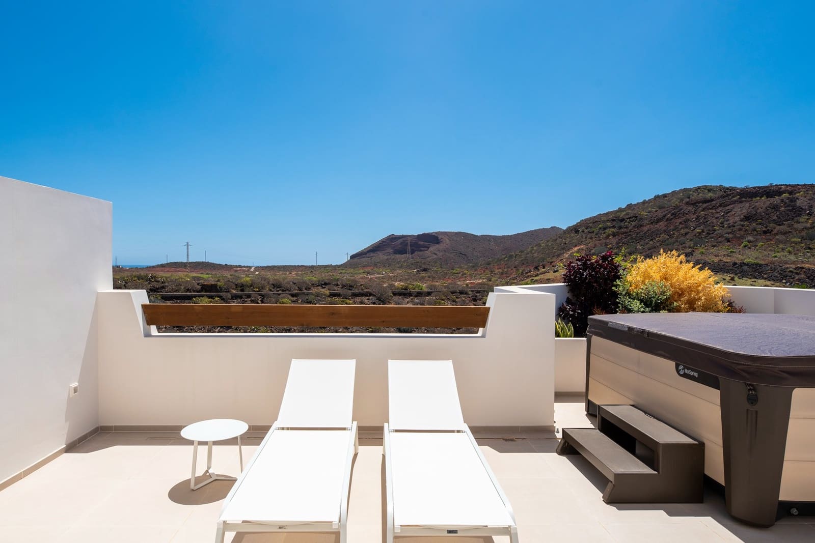 3 slaapkamer Appartement te koop in Palm-Mar met zwembad - € 795.000 (Ref: 9378032)