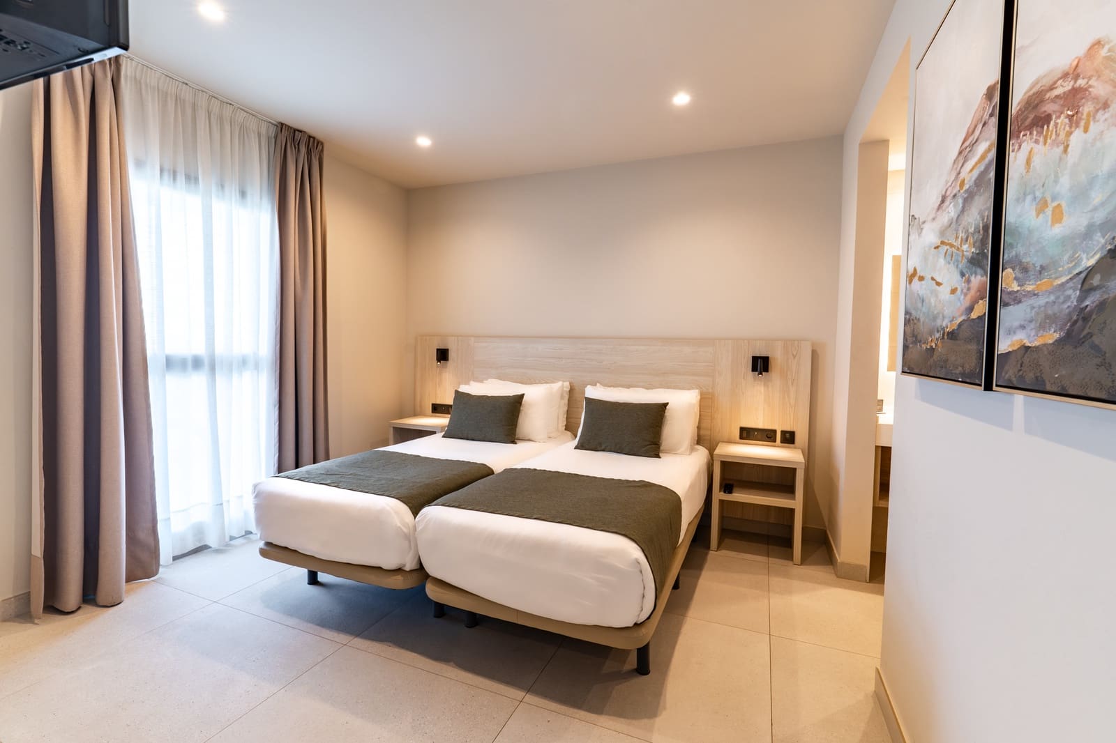 1 slaapkamer Appartement te koop in San Miguel de Abona met zwembad garage - € 349.000 (Ref: 9476186)