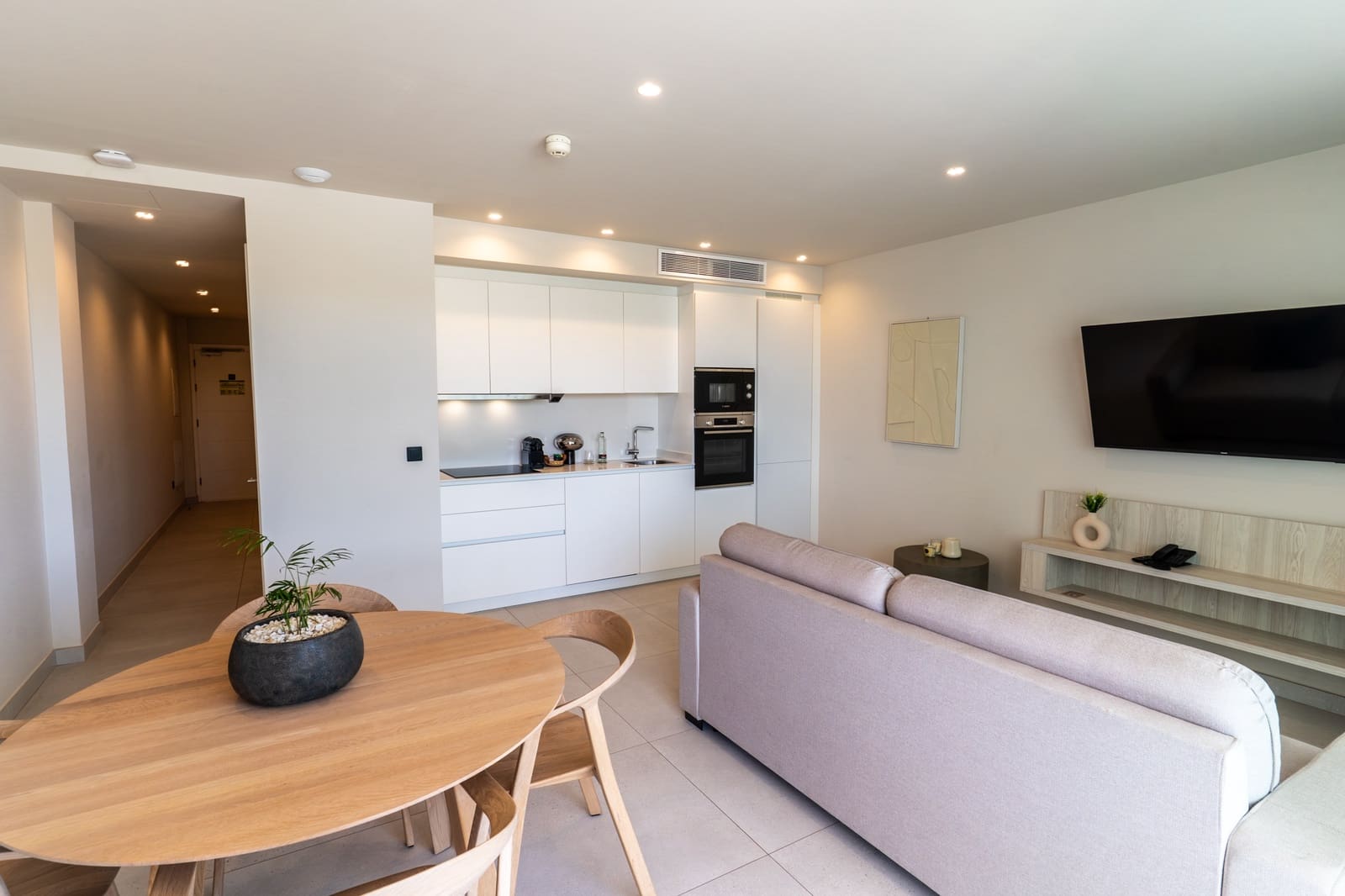 1 slaapkamer Appartement te koop in San Miguel de Abona met zwembad garage - € 349.000 (Ref: 9476186)