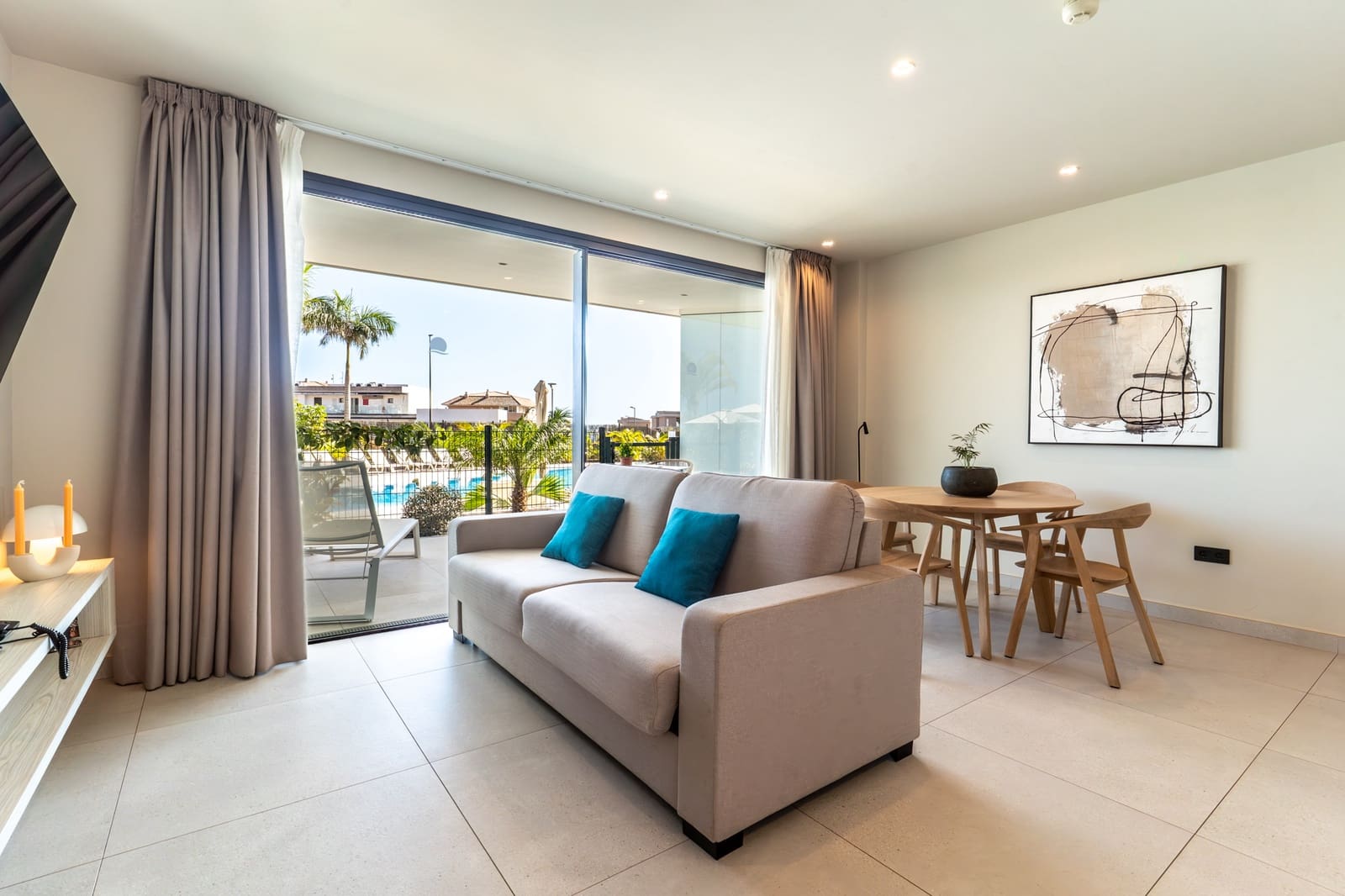 1 slaapkamer Appartement te koop in San Miguel de Abona met zwembad garage - € 349.000 (Ref: 9476186)