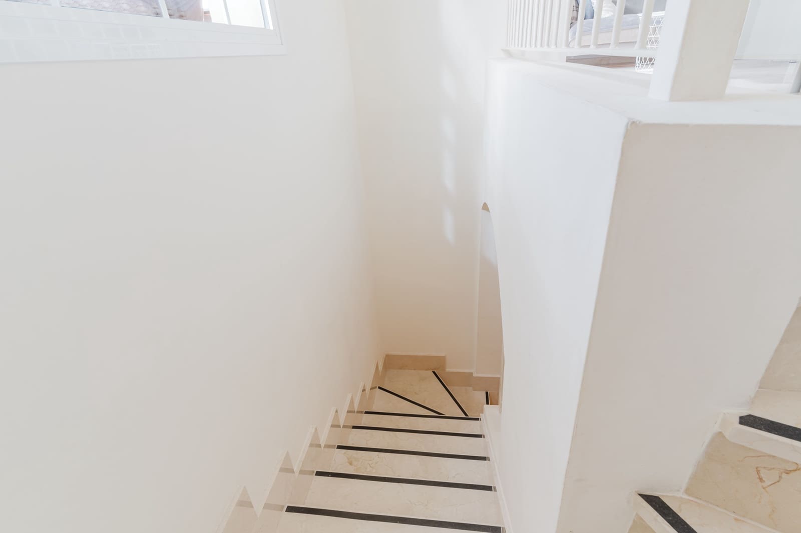 2 bedroom Apartment for sale in Palm-Mar with pool garage - € 459,000 (Ref: 9477043)