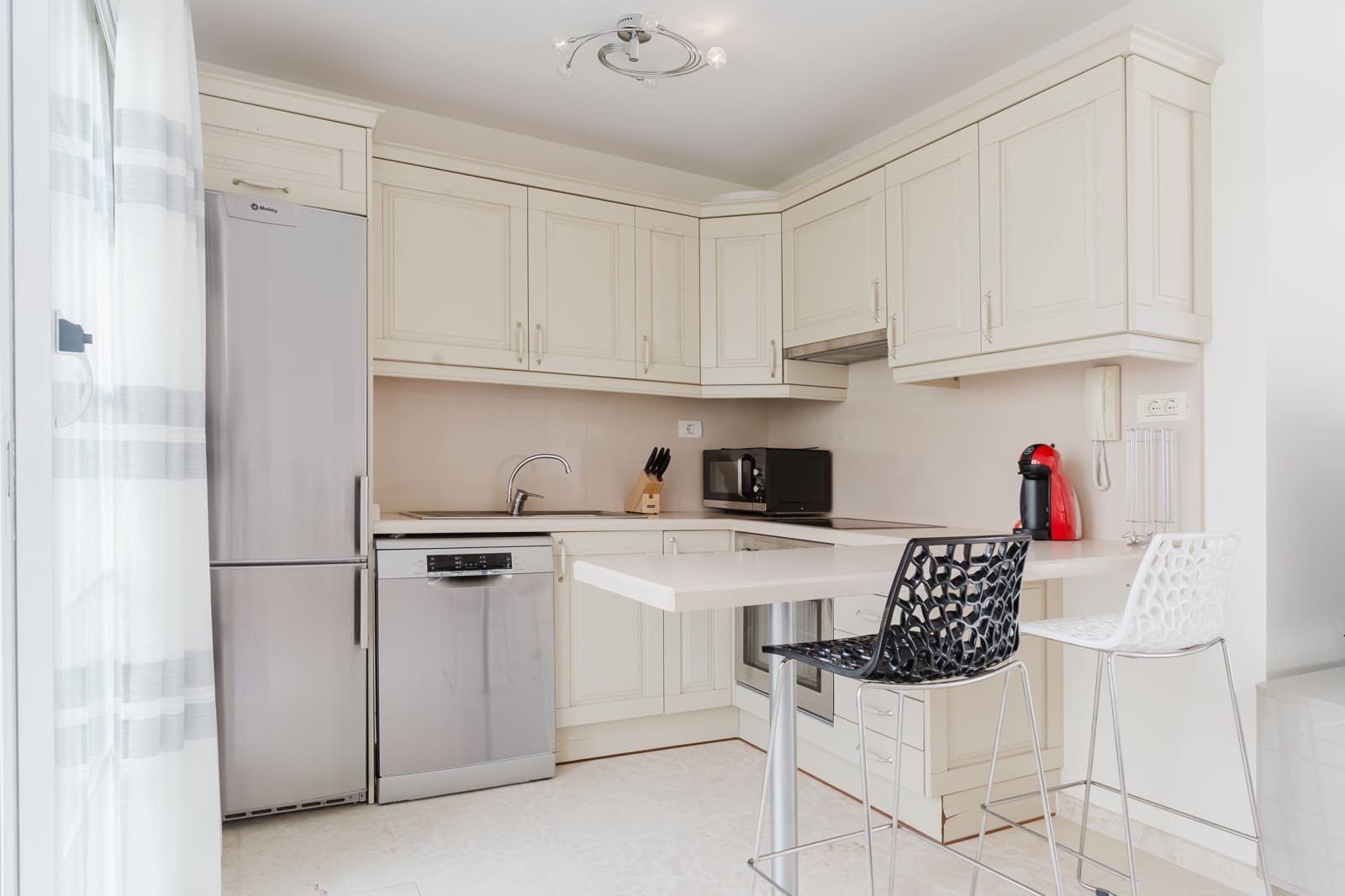 2 bedroom Apartment for sale in Palm-Mar with pool garage - € 459,000 (Ref: 9477043)