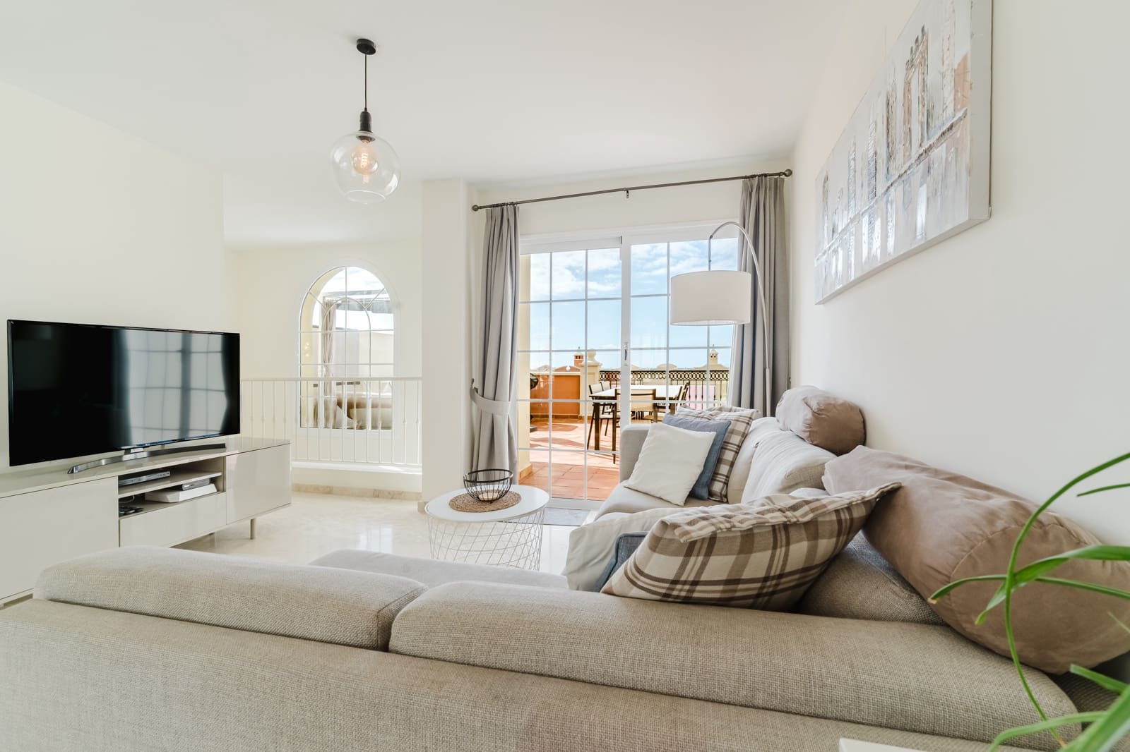 2 bedroom Apartment for sale in Palm-Mar with pool garage - € 459,000 (Ref: 9477043)