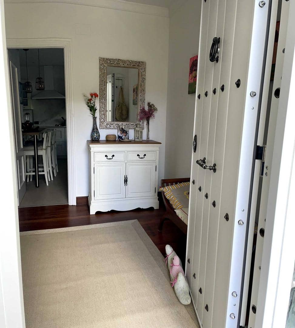 4 makuuhuone Huvila myytävänä paikassa Plentzia mukana uima-altaan 
autotalli - 700 000 € (Ref: 9319819)