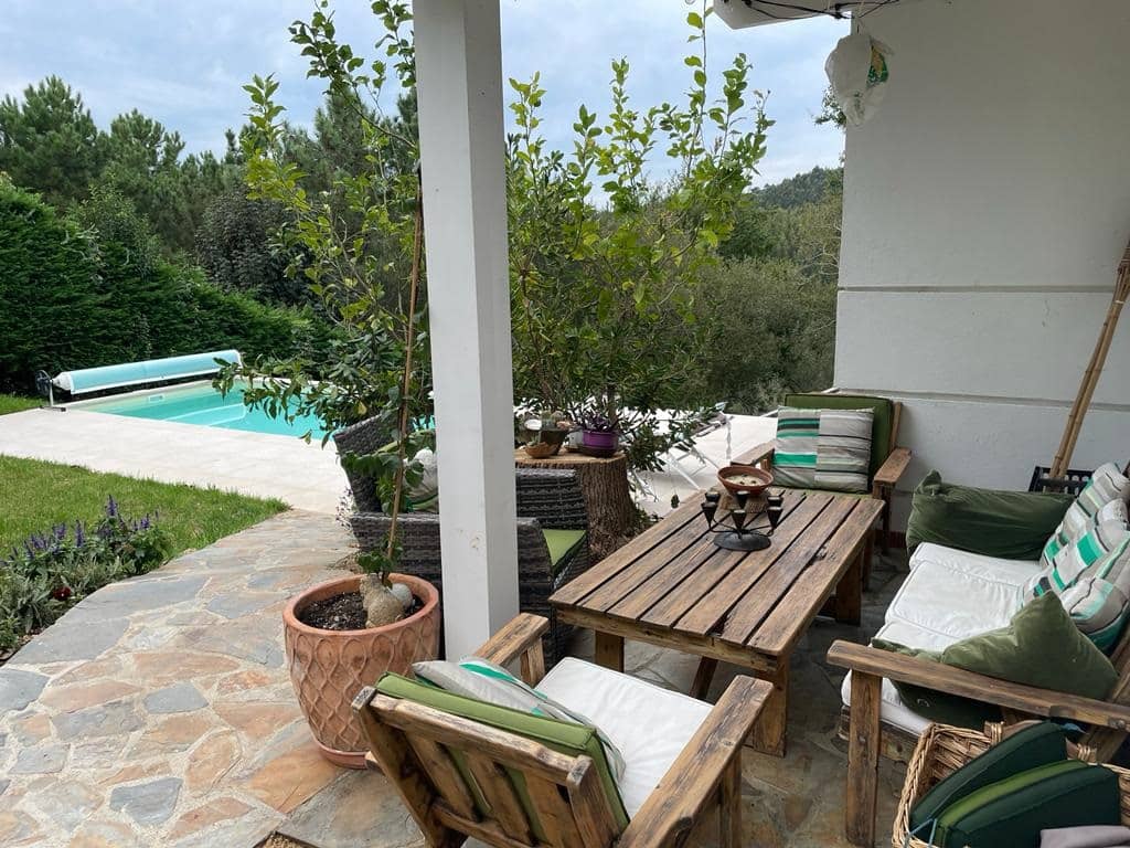 4 makuuhuone Huvila myytävänä paikassa Plentzia mukana uima-altaan 
autotalli - 700 000 € (Ref: 9319819)