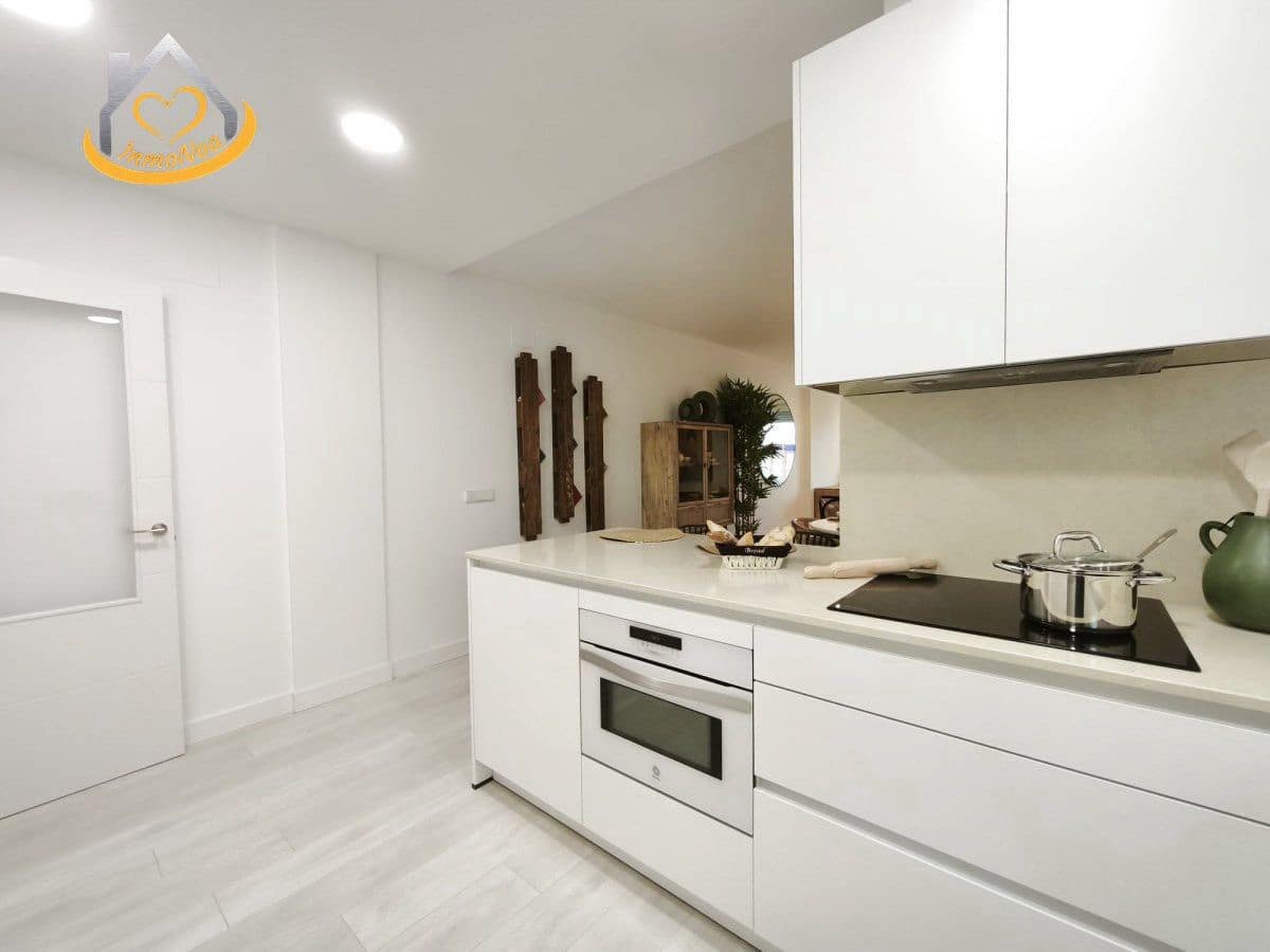 3 sovrum Lägenhet till salu i Ayamonte med garage - 249 000 € (Ref: 9383344)