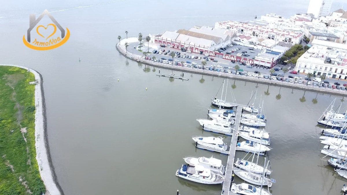 3 sovrum Lägenhet till salu i Ayamonte med garage - 249 000 € (Ref: 9383344)