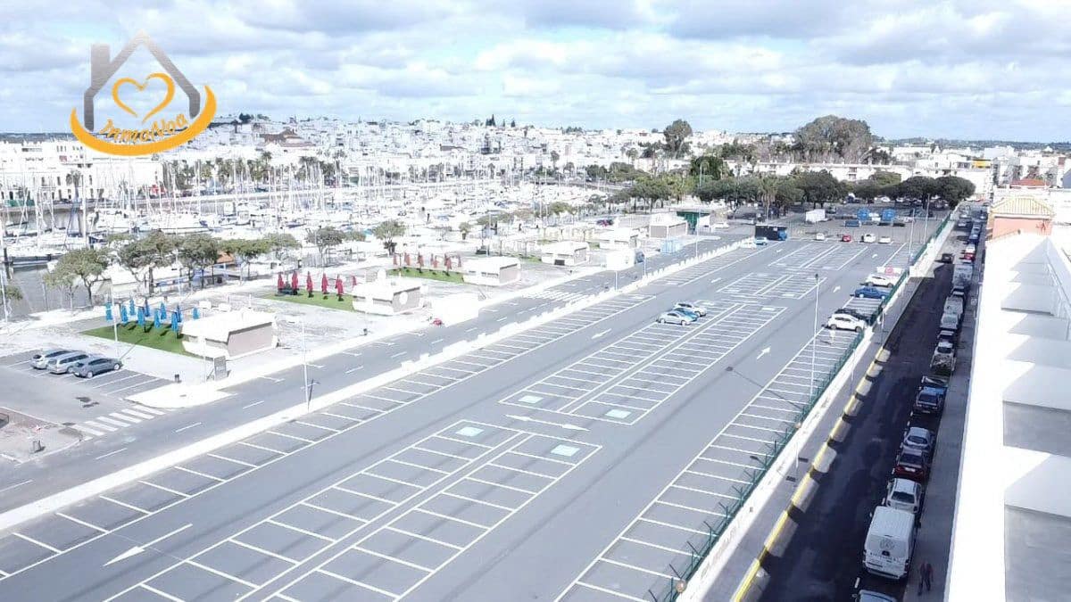 3 sovrum Lägenhet till salu i Ayamonte med garage - 249 000 € (Ref: 9383344)