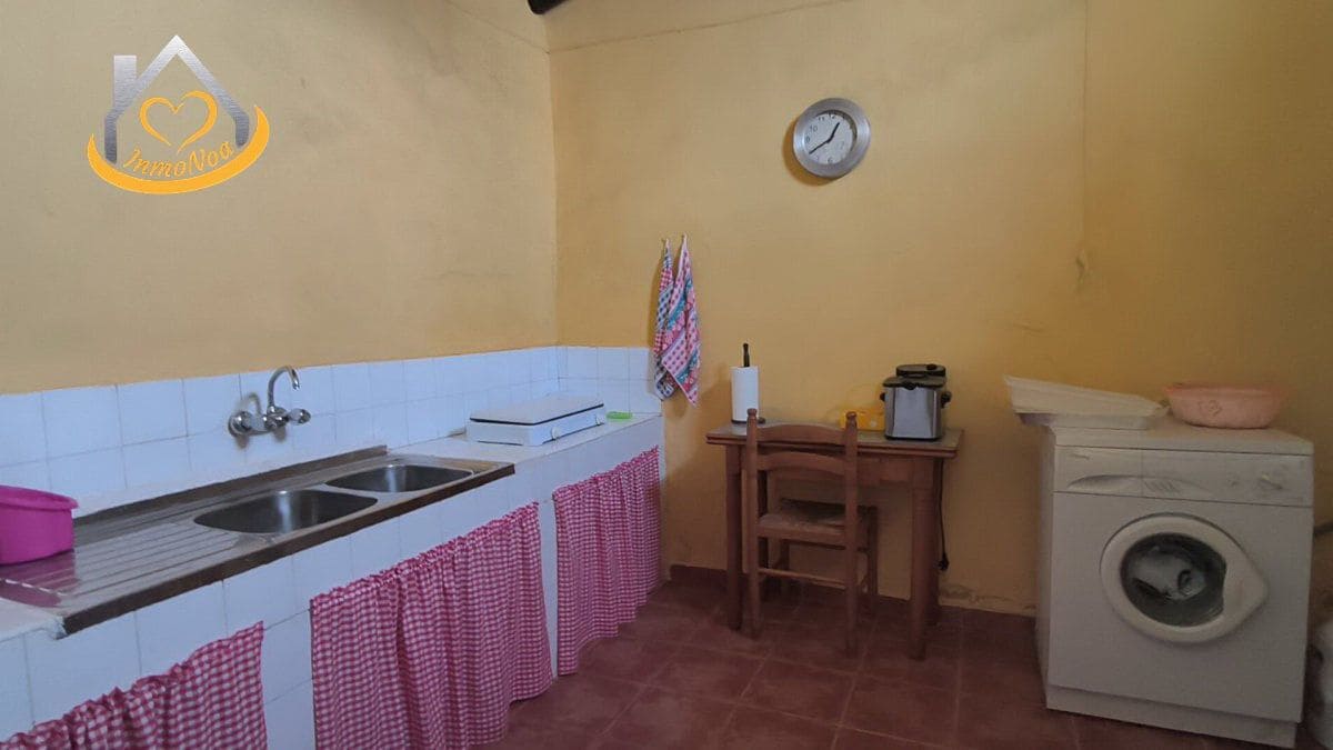 3 soverom Hus til salgs i Sanlucar de Guadiana med garasje - € 96 000 (Ref: 9383348)