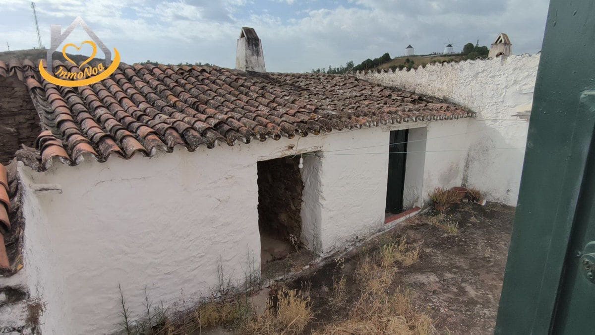 3 soverom Hus til salgs i Sanlucar de Guadiana med garasje - € 96 000 (Ref: 9383348)
