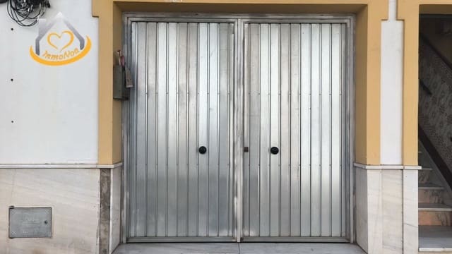 Commercial for sale in Cartaya - € 61,999 (Ref: 9383350)