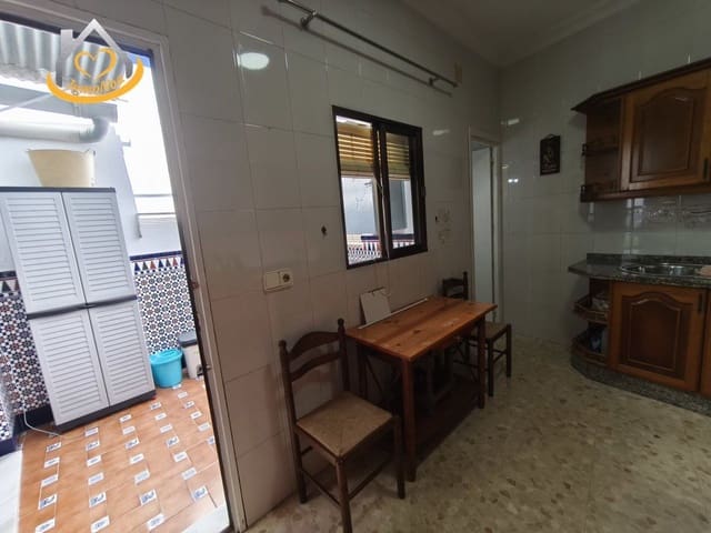 2 bedroom Townhouse for sale in Lepe - € 139,000 (Ref: 9398727)