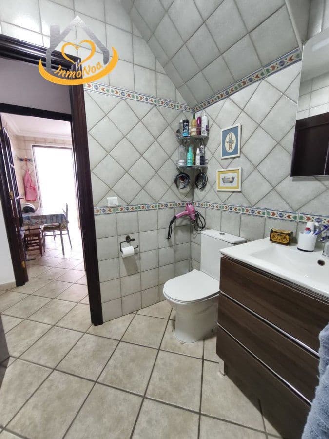 3 Zimmer Haus zu verkaufen in Lepe mit Garage - 215.000 € (Ref: 9634059)