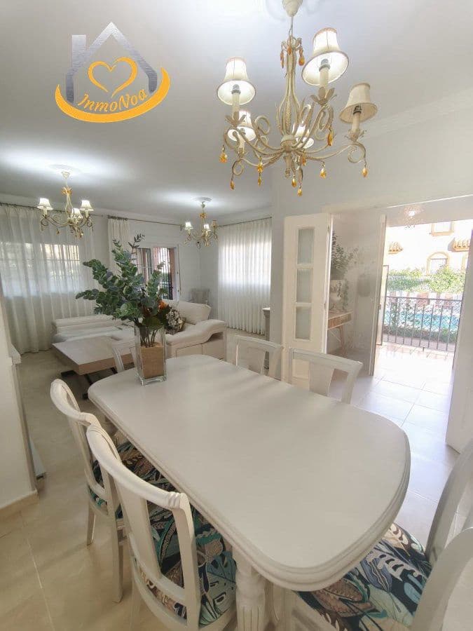 4 chambre Villa/Maison à vendre à Islantilla - 580 000 € (Ref: 9637228)