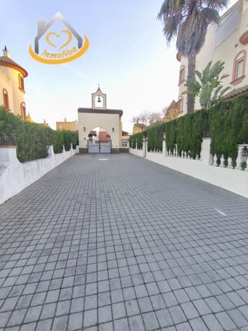 4 quarto Moradia para venda em Islantilla, Isla Cristina - 580 000 € (Ref: 9637228)