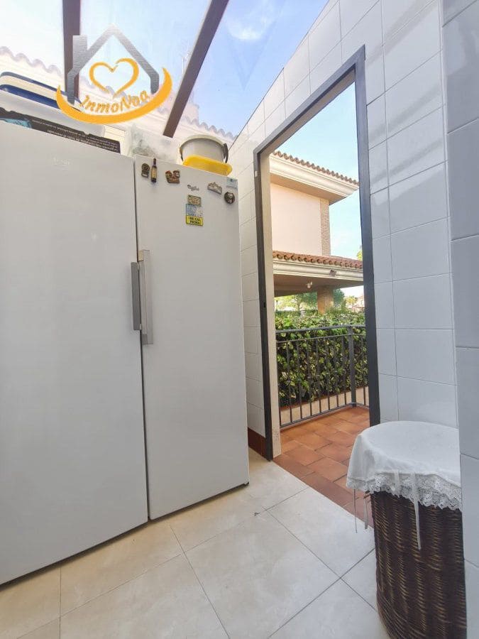 4 chambre Villa/Maison à vendre à Islantilla - 580 000 € (Ref: 9637228)