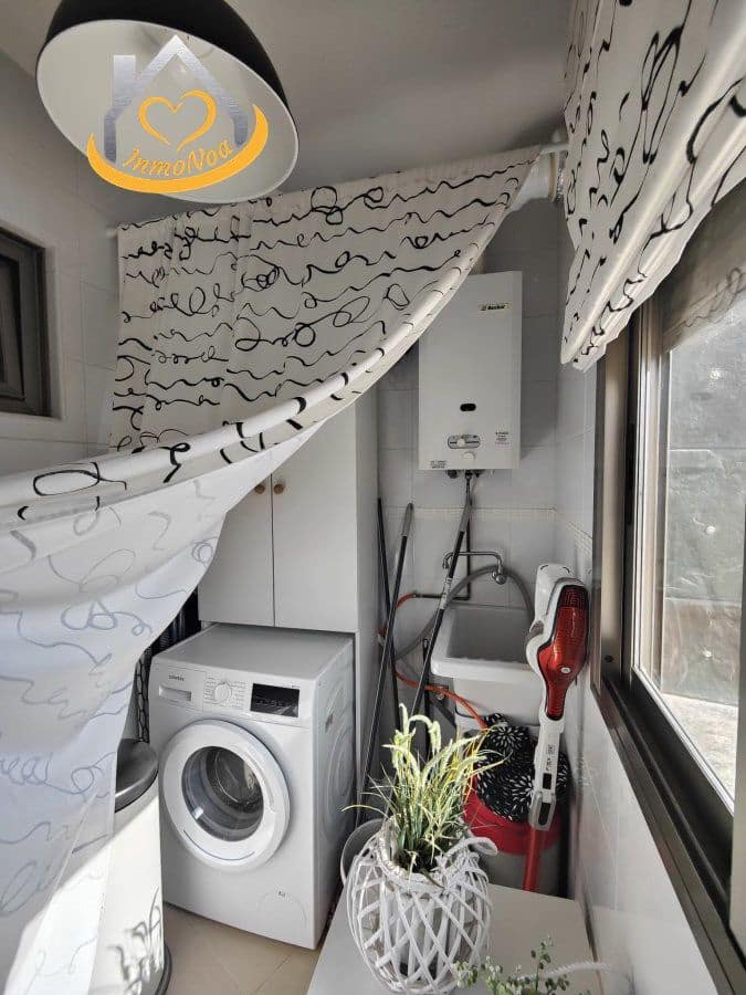 4 Zimmer Haus zu verkaufen in Lepe mit Garage - 215.000 € (Ref: 9673964)