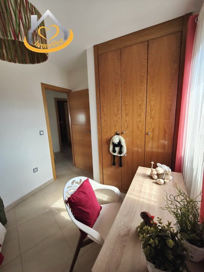 4 Zimmer Haus zu verkaufen in Lepe mit Garage - 215.000 € (Ref: 9673964)