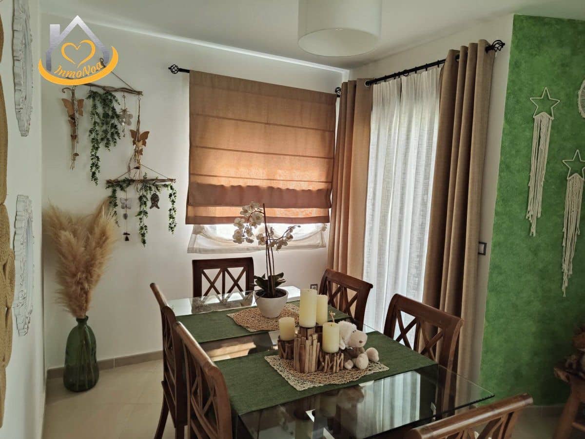 4 Zimmer Haus zu verkaufen in Lepe mit Garage - 215.000 € (Ref: 9673964)