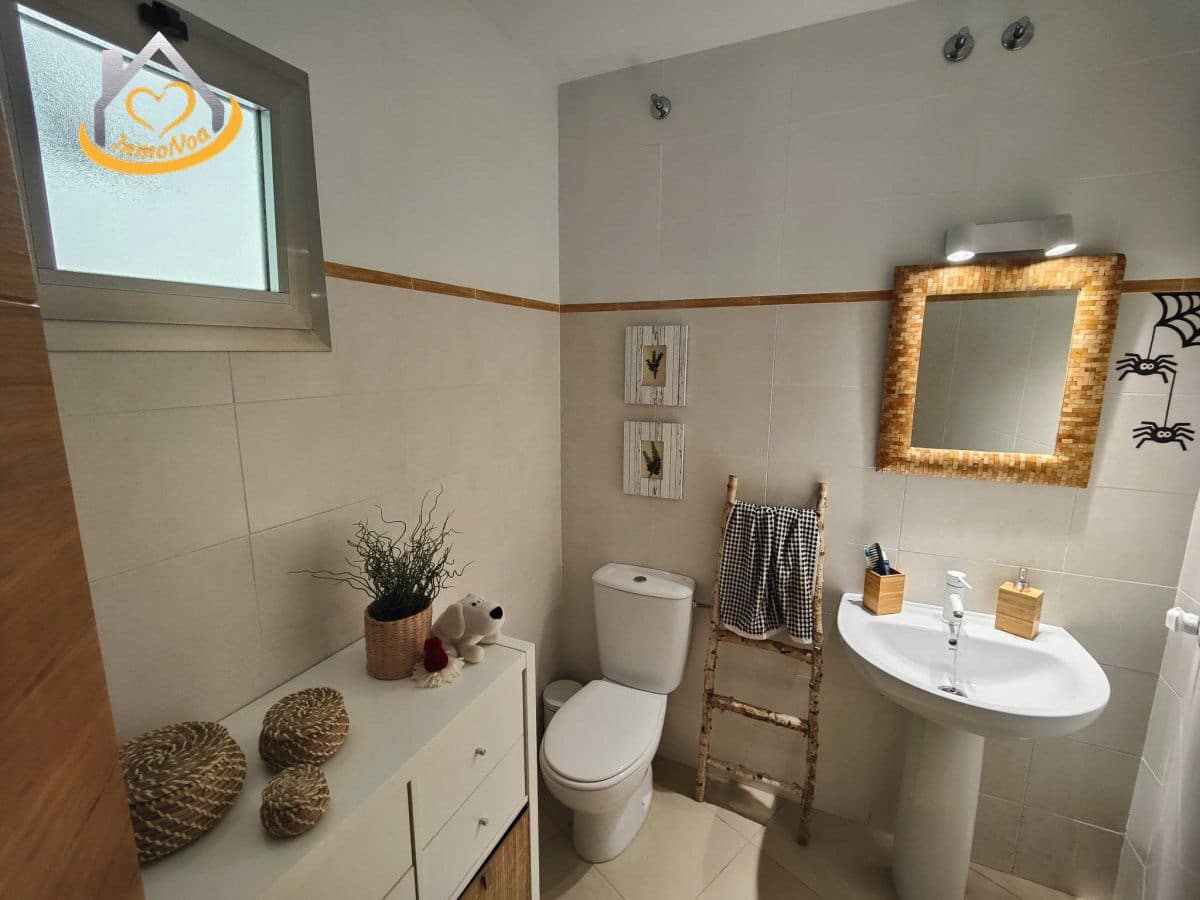 4 Zimmer Haus zu verkaufen in Lepe mit Garage - 215.000 € (Ref: 9673964)