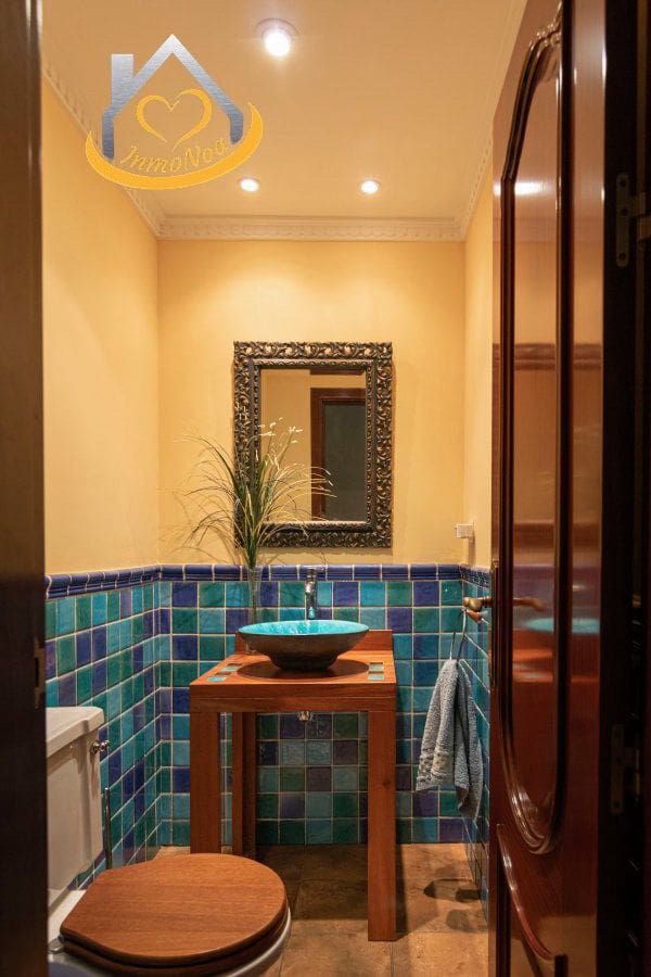 5 soveværelse Villa til salg i Aljaraque - € 530.000 (Ref: 9780265)