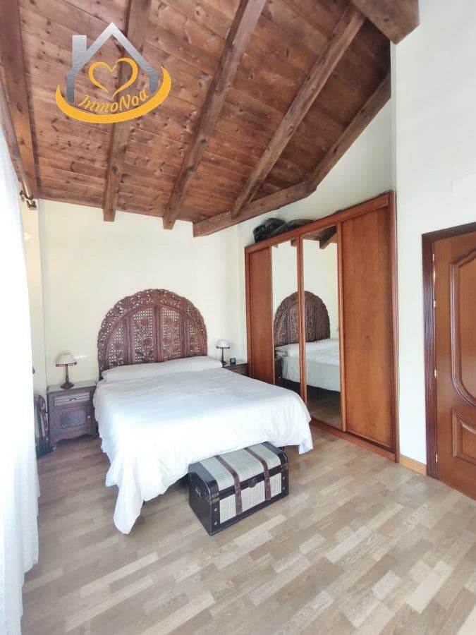 5 soveværelse Villa til salg i Aljaraque - € 530.000 (Ref: 9780265)