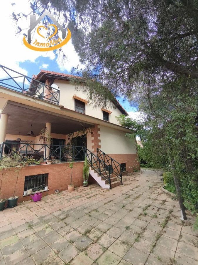 5 soveværelse Villa til salg i Aljaraque - € 530.000 (Ref: 9780265)