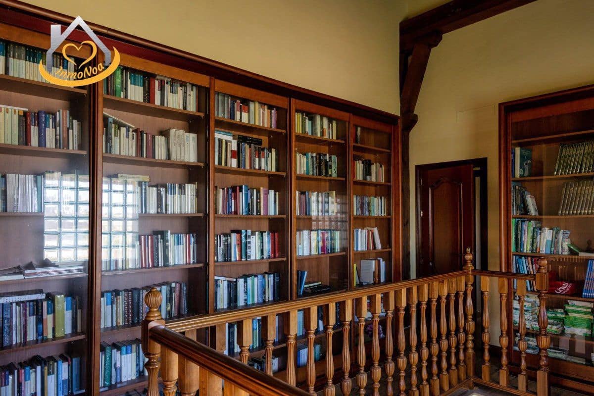 5 soveværelse Villa til salg i Aljaraque - € 530.000 (Ref: 9780265)