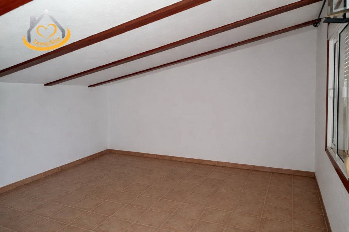 Finca/Casa Rural de 5 habitaciones en Isla Cristina en venta - 319.000 € (Ref: 9780266)