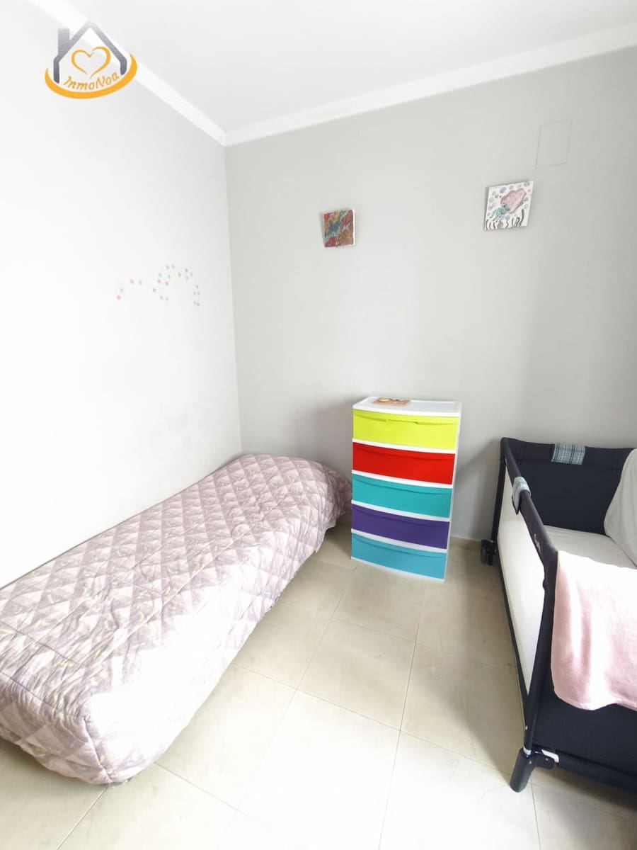 Piso de 3 habitaciones en Cartaya en venta - 120.000 € (Ref: 9849151)