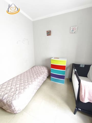 Piso de 3 habitaciones en Cartaya en venta - 120.000 € (Ref: 9849151)