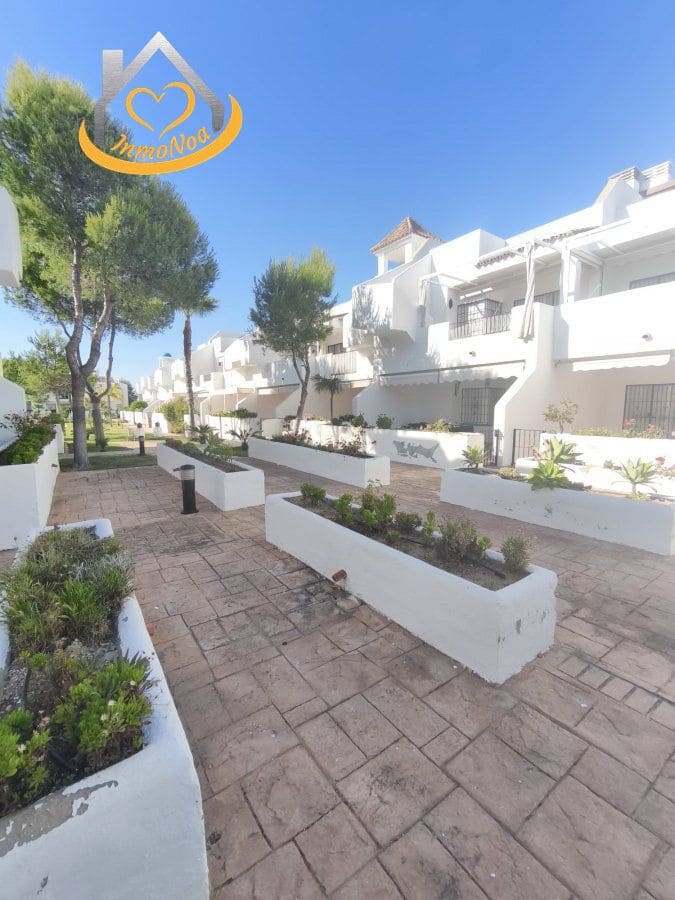 2 bedroom Apartment for sale in Islantilla - € 220,000 (Ref: 9855137)