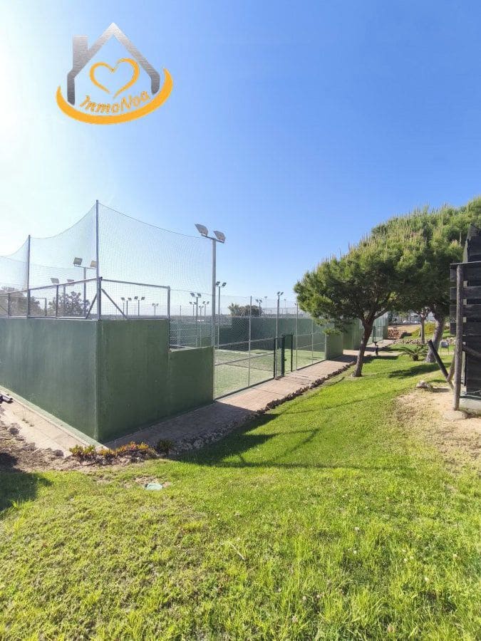 2 bedroom Apartment for sale in Islantilla - € 220,000 (Ref: 9855137)