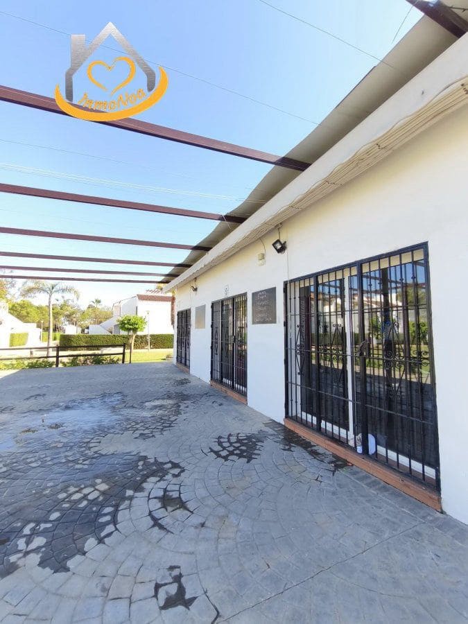 2 bedroom Apartment for sale in Islantilla - € 220,000 (Ref: 9855137)