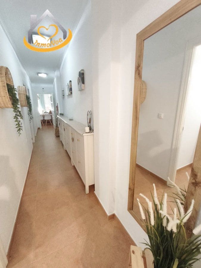 3 soveværelse Lejlighed til salg i Lepe med garage - € 155.000 (Ref: 9866727)