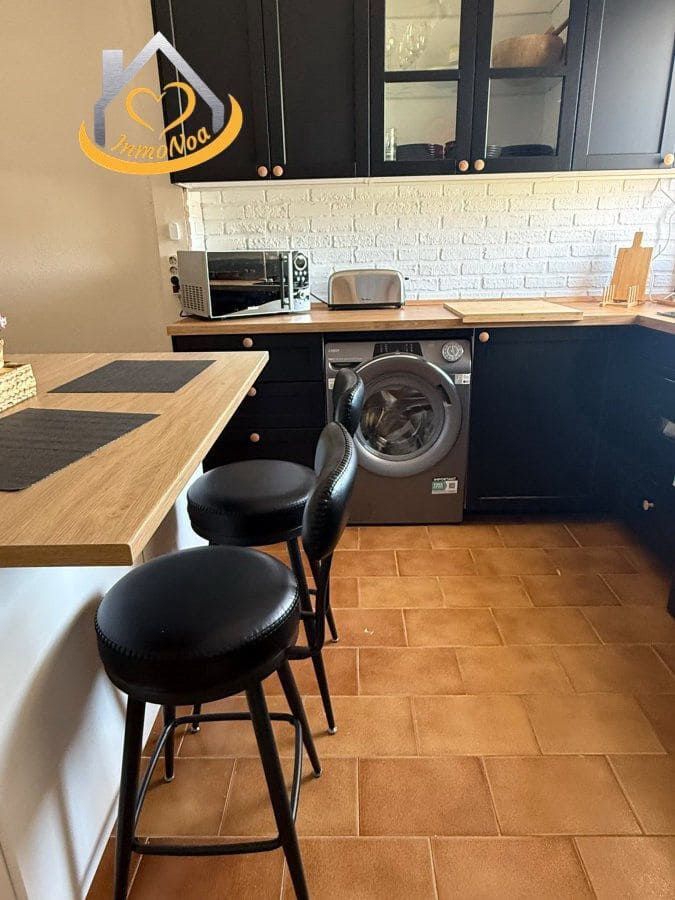 4 bedroom Villa for sale in Lepe with garage - € 450,000 (Ref: 9941838)