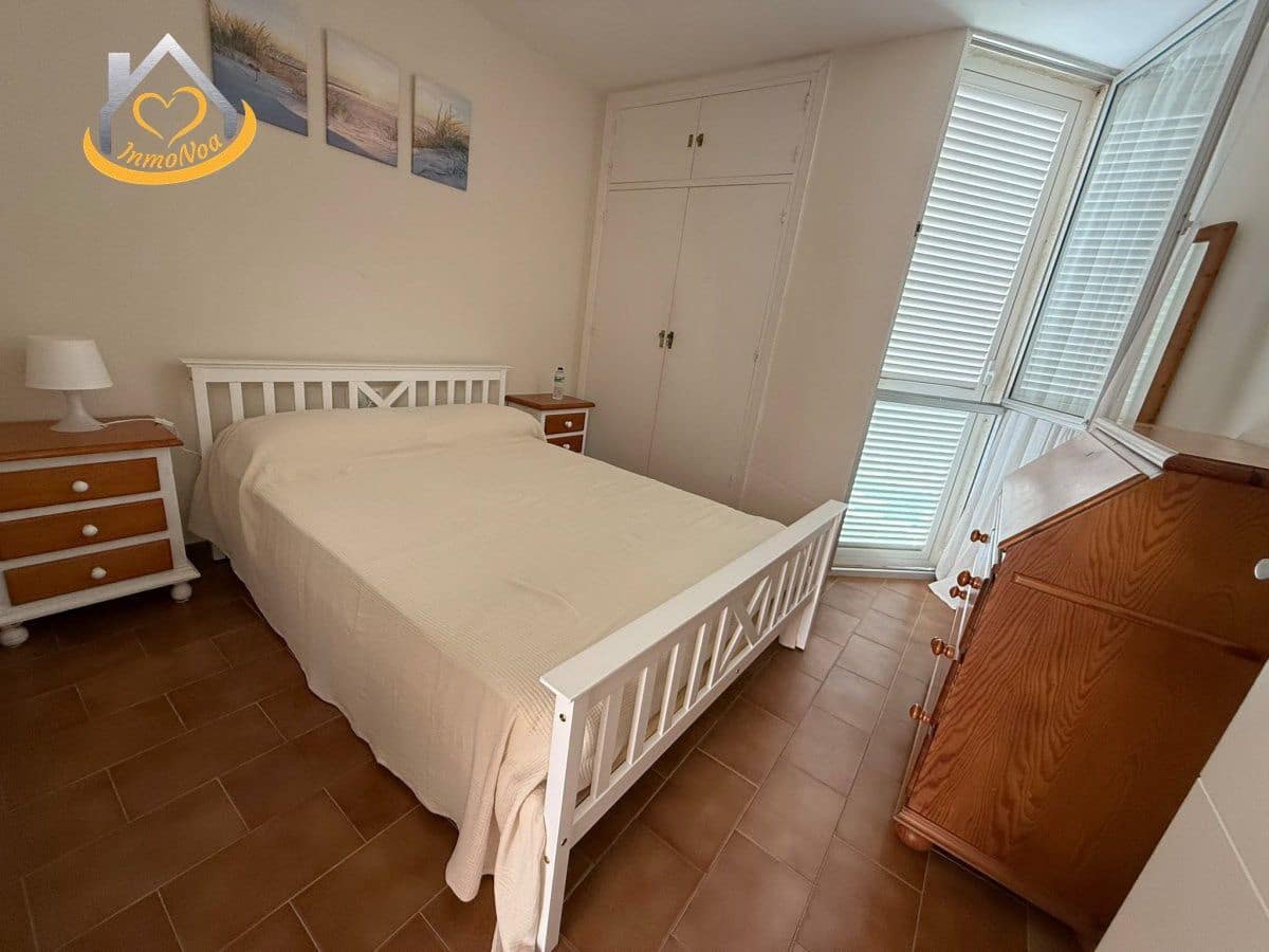 4 bedroom Villa for sale in Lepe with garage - € 450,000 (Ref: 9941838)