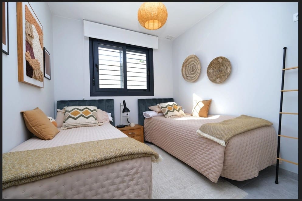 2 bedroom Apartment for sale in Orihuela Costa with pool garage - € 265,000 (Ref: 9343404)