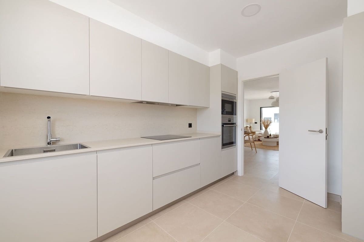 2 makuuhuone Huoneisto myytävänä paikassa Bahia de Casares mukana uima-altaan 
autotalli - 418 800 € (Ref: 9329655)