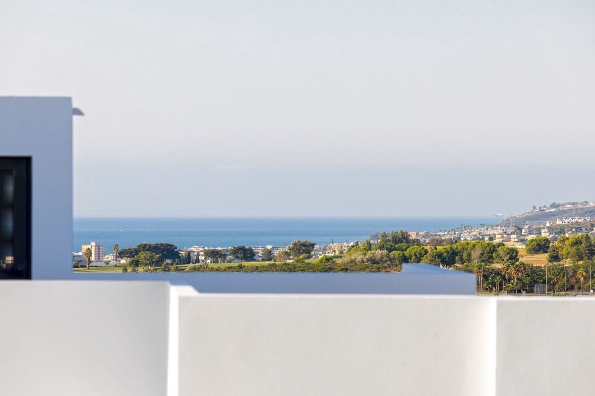 2 makuuhuone Huoneisto myytävänä paikassa Bahia de Casares mukana uima-altaan 
autotalli - 418 800 € (Ref: 9329655)