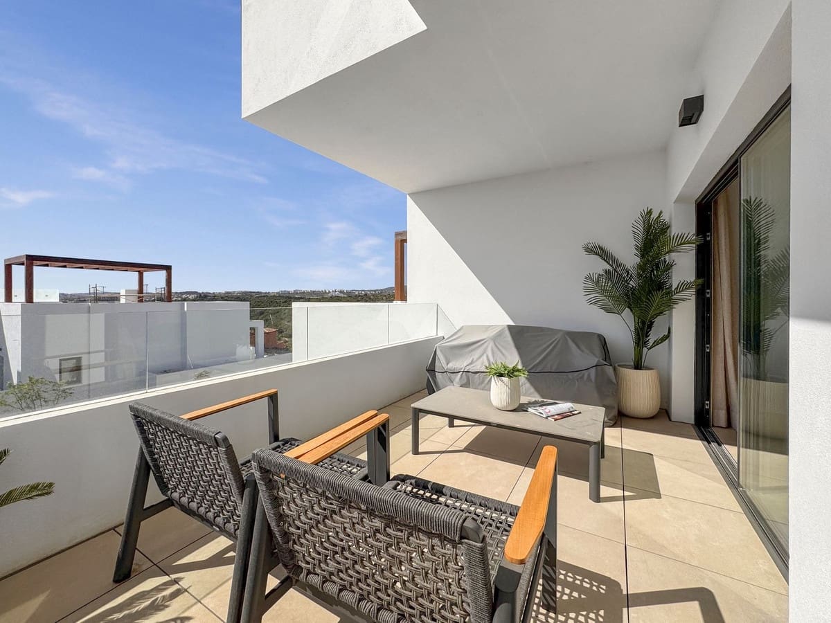 2 makuuhuone Huoneisto myytävänä paikassa Bahia de Casares mukana uima-altaan 
autotalli - 418 800 € (Ref: 9329655)