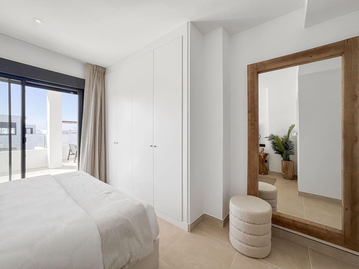 2 makuuhuone Huoneisto myytävänä paikassa Bahia de Casares mukana uima-altaan 
autotalli - 418 800 € (Ref: 9329655)