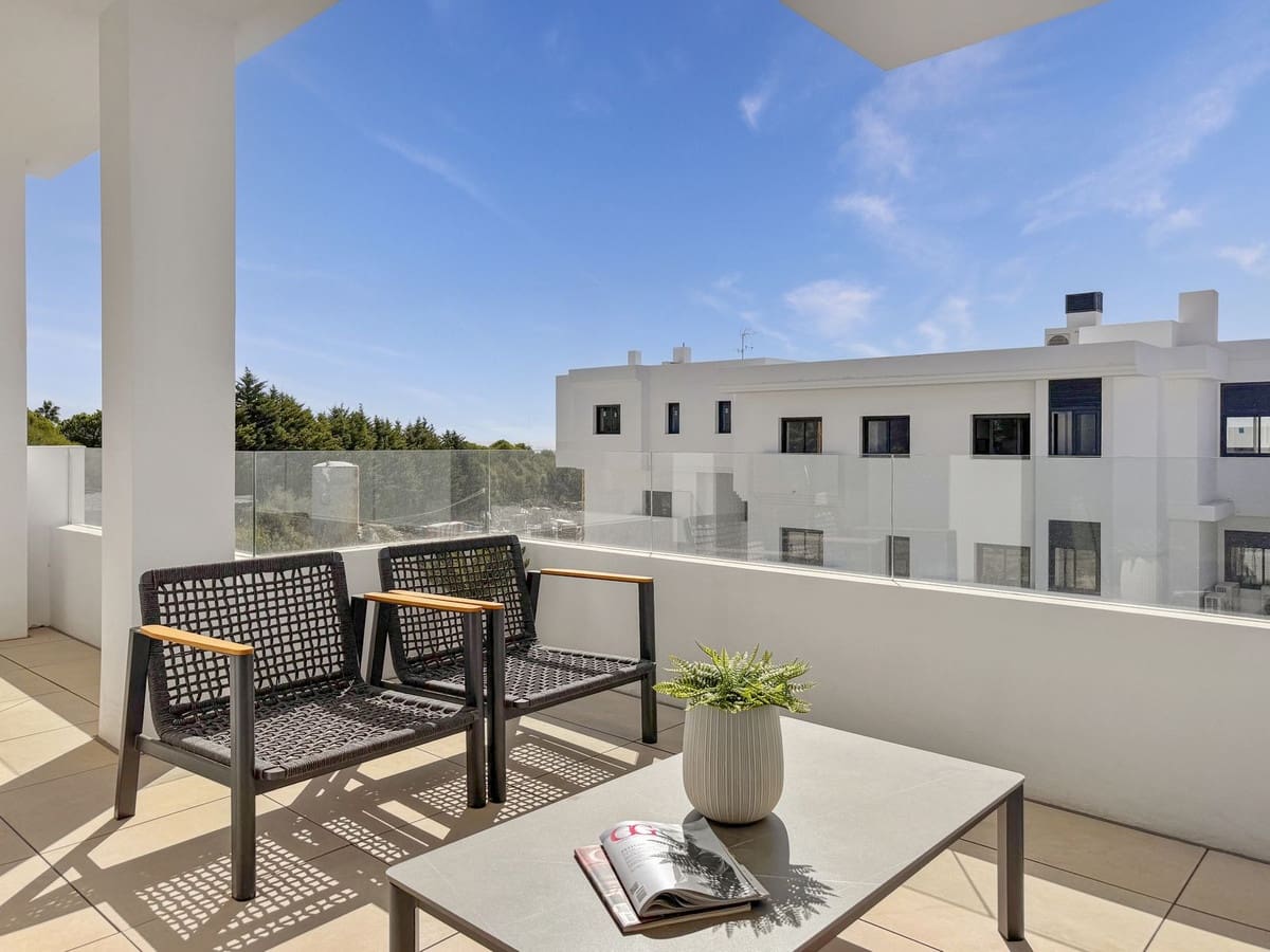 2 makuuhuone Huoneisto myytävänä paikassa Bahia de Casares mukana uima-altaan 
autotalli - 418 800 € (Ref: 9329655)