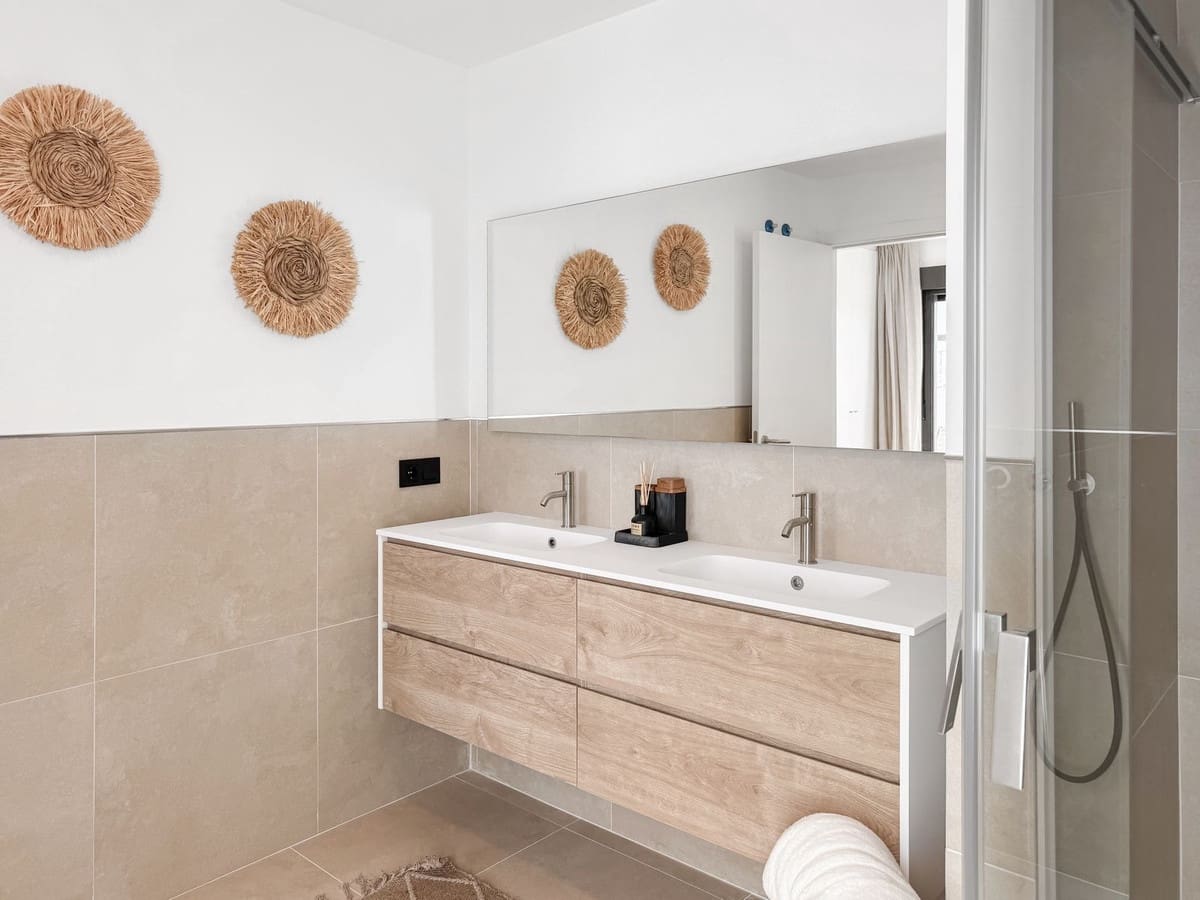 2 makuuhuone Huoneisto myytävänä paikassa Bahia de Casares mukana uima-altaan 
autotalli - 418 800 € (Ref: 9329655)