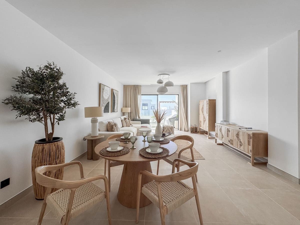 2 makuuhuone Huoneisto myytävänä paikassa Bahia de Casares mukana uima-altaan 
autotalli - 418 800 € (Ref: 9329655)