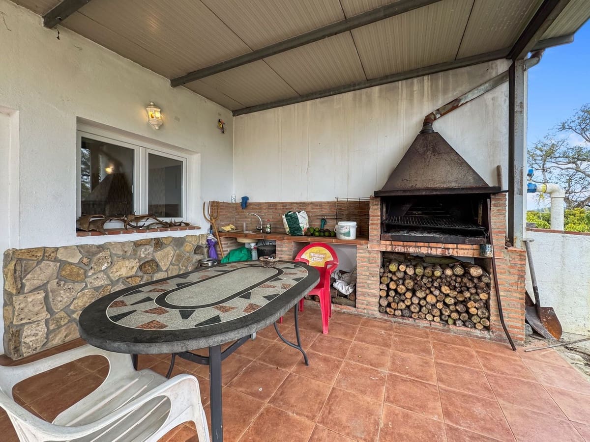 1 Zimmer Villa zu verkaufen in Sotogrande mit Garage - 2.250.000 € (Ref: 9329656)