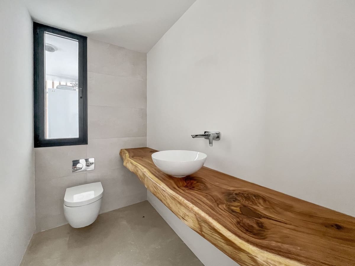 Apartamento de 2 habitaciones en Sotogrande en venta con piscina garaje - 950.000 € (Ref: 9329658)