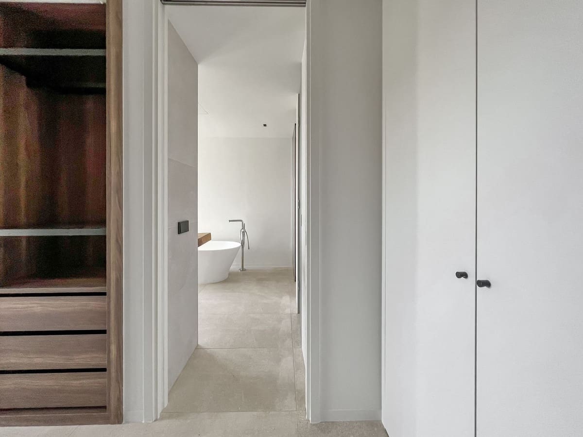 Apartamento de 2 habitaciones en Sotogrande en venta con piscina garaje - 950.000 € (Ref: 9329658)