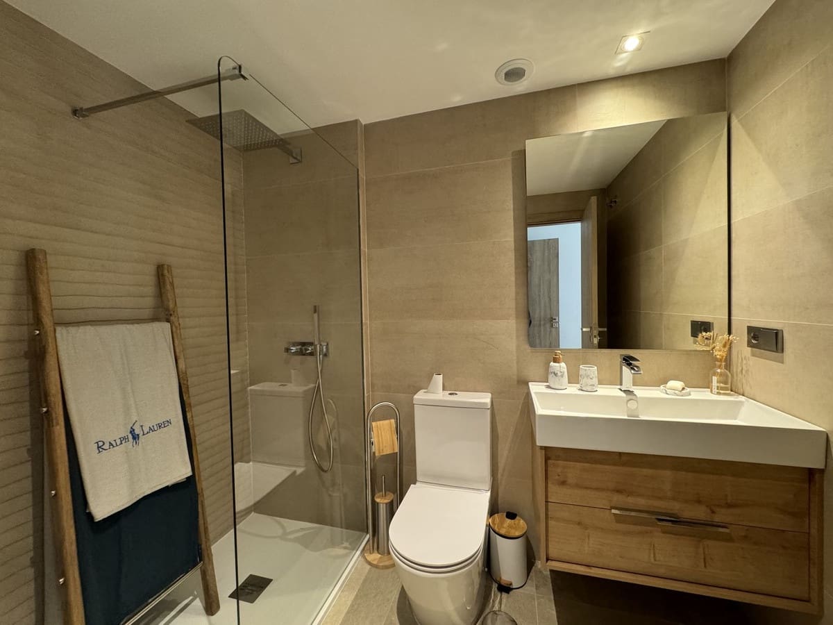 2 sovrum Lägenhet till salu i Bahia de Casares med pool garage - 395 000 € (Ref: 9329659)